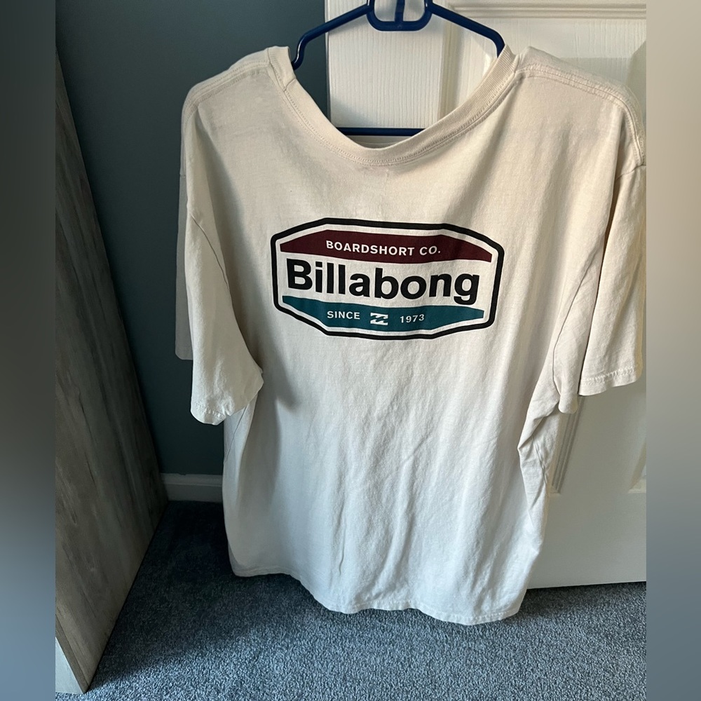Men’s Billabong Shirt